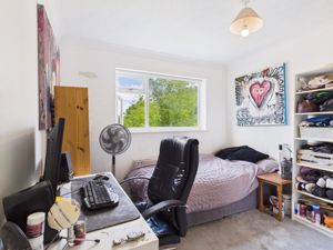 Bedroom 1 - click for photo gallery